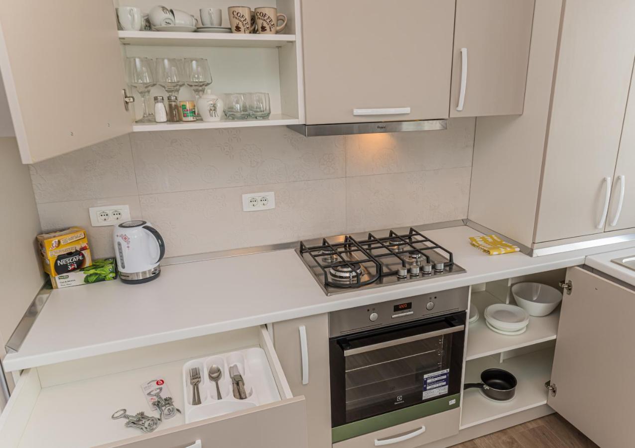 Coresi Modern Apartment Брашов Экстерьер фото